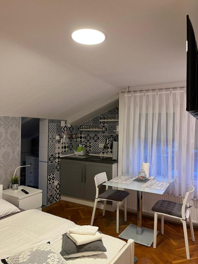 Apartments Krapinske Toplice Krtak Biba Exteriör bild