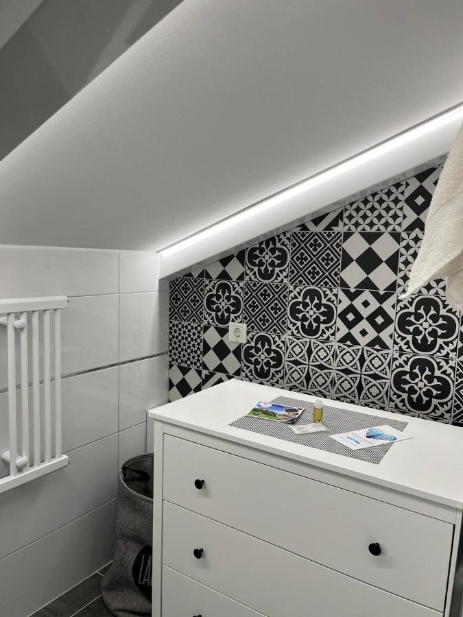 Apartments Krapinske Toplice Krtak Biba Exteriör bild