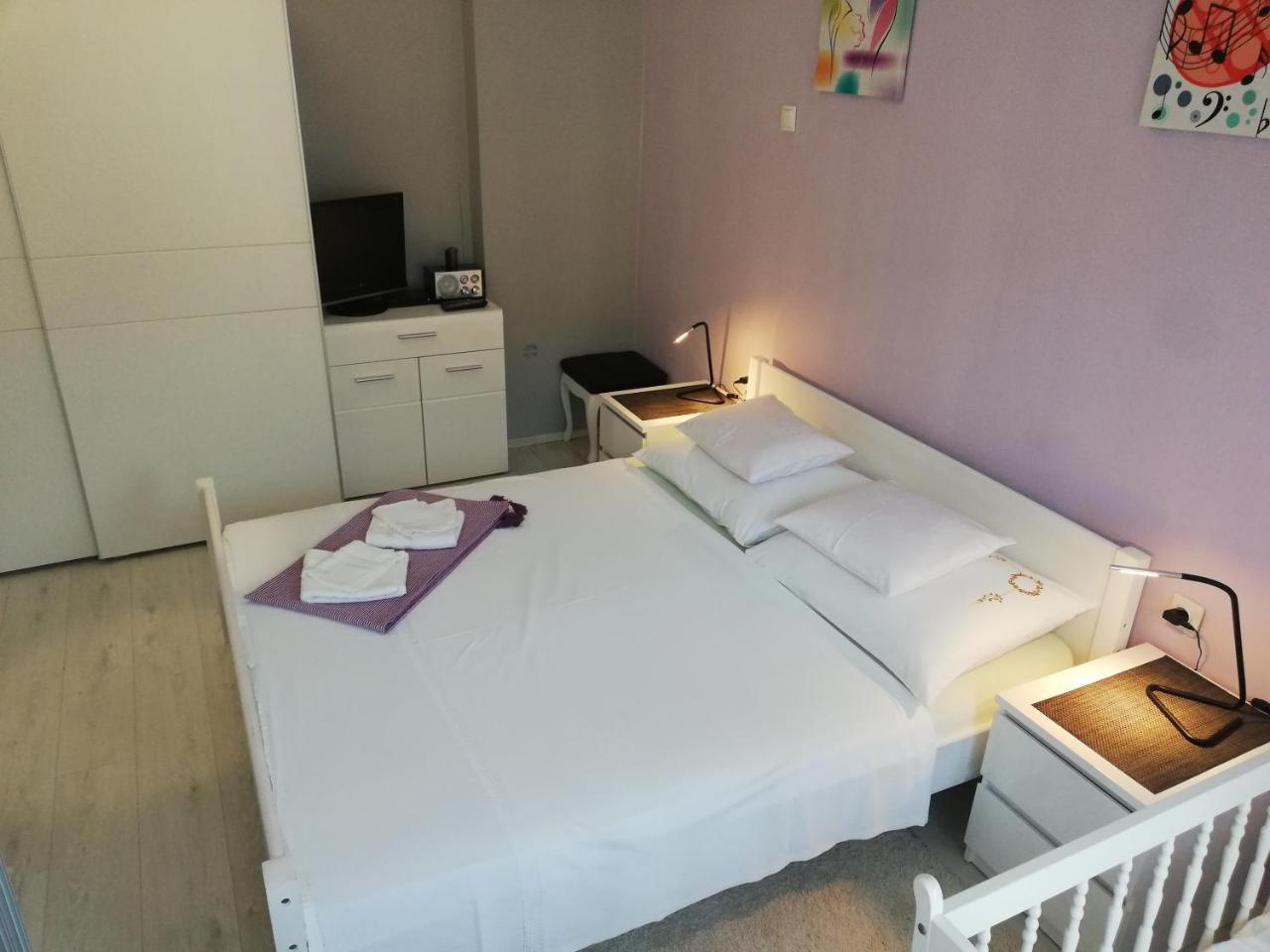 Apartments Krapinske Toplice Krtak Biba Exteriör bild
